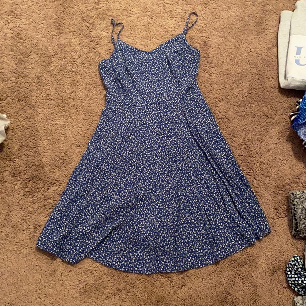 Old Navy blue flowered flowy dress